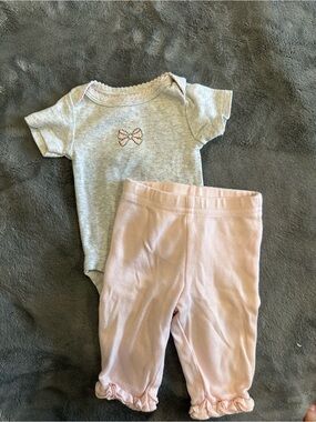Gray & Light Pink Baby Girls Matching Bodysuit and Pants Set